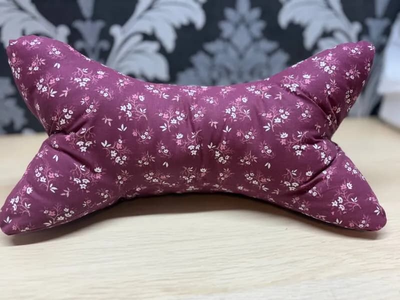 Coussin "Confort de lecture" - Floral, mauve | Pivoine et Coton